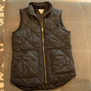J Crew size XS black vest